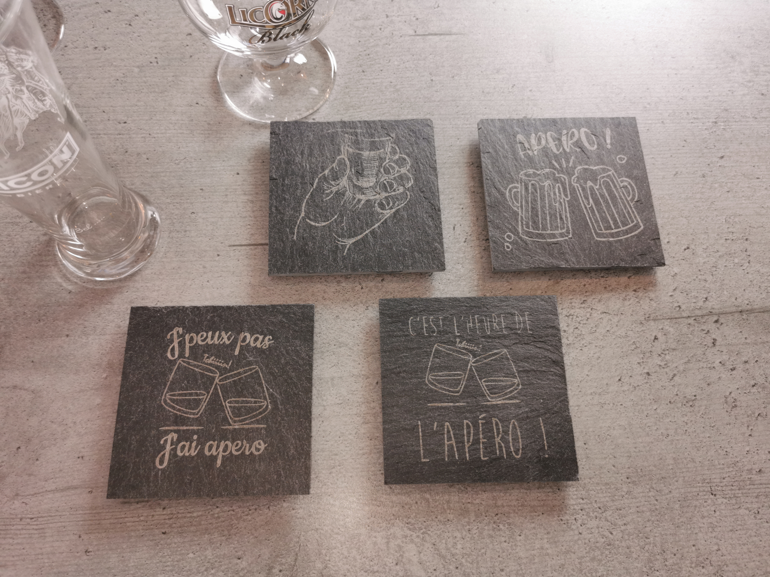 Dessous de verre personnalisable en ardoise