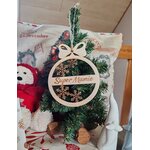Sapin miniature en bois avec boule de Noël personnalisée, vue 7