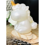 Licorne-blanc-nacre-pointe-or