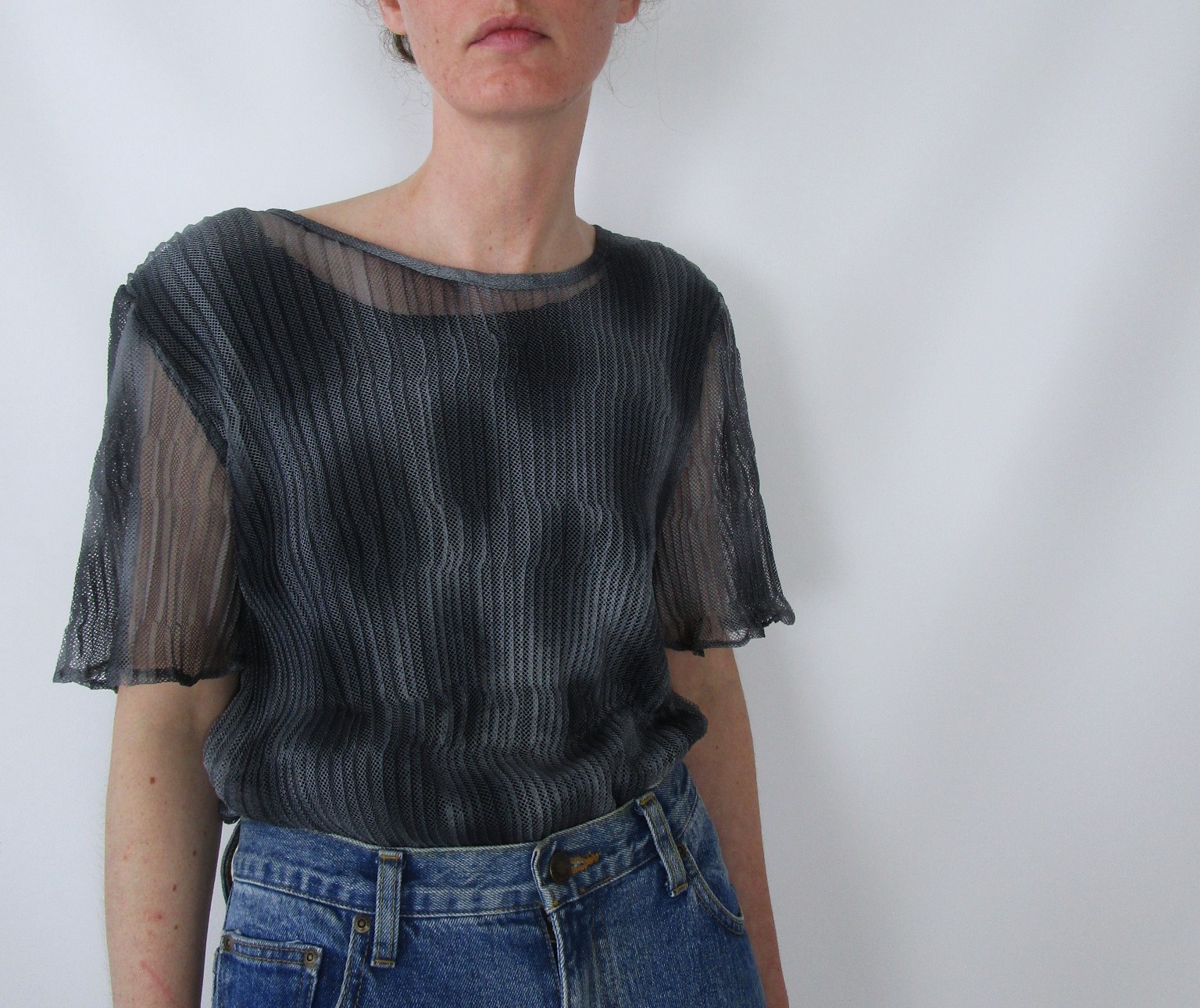 Top texturé ajouré bleu gris M/L
