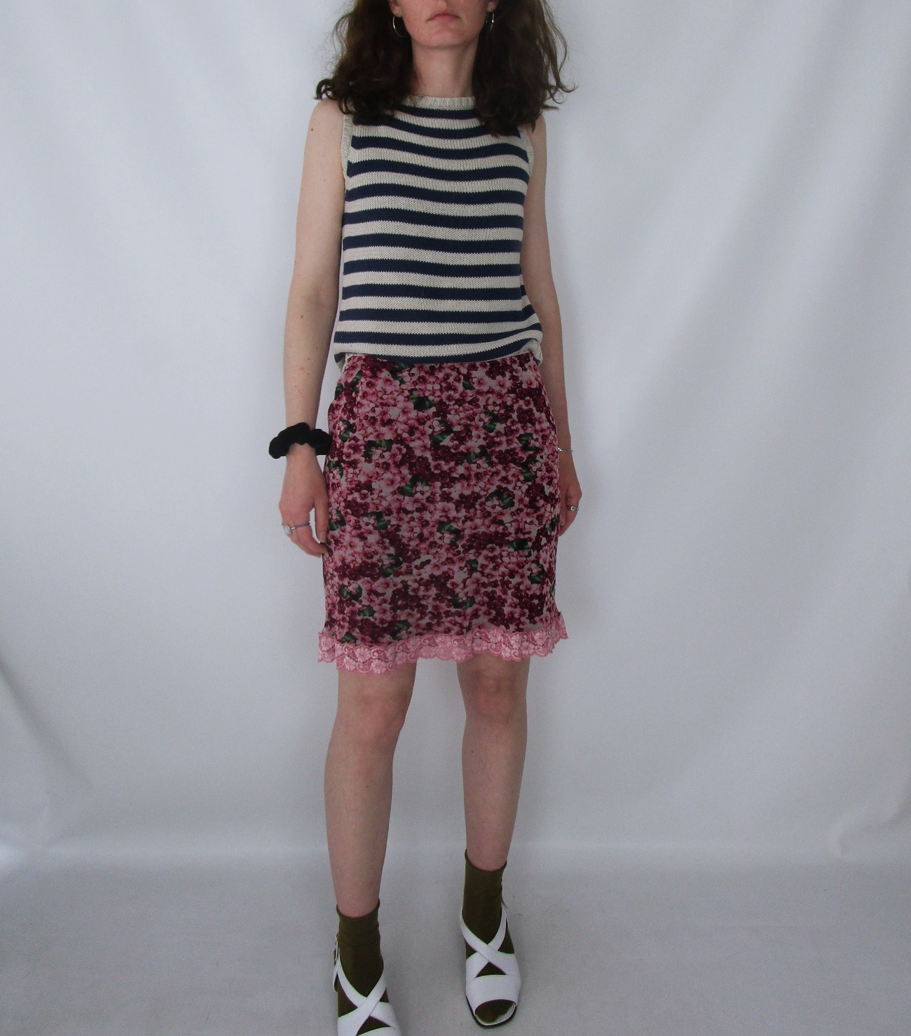 Jupe fluide bordeaux fleurs roses XS/S