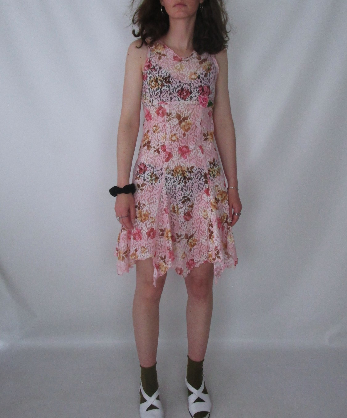 Robe dentelle ajourée fleurs rose XS/S