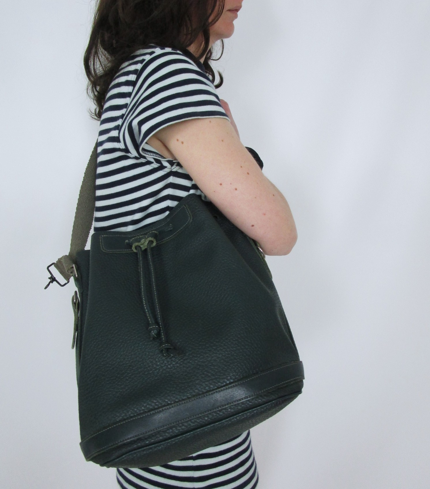Sac sceau cuir grainé vert Paquetage