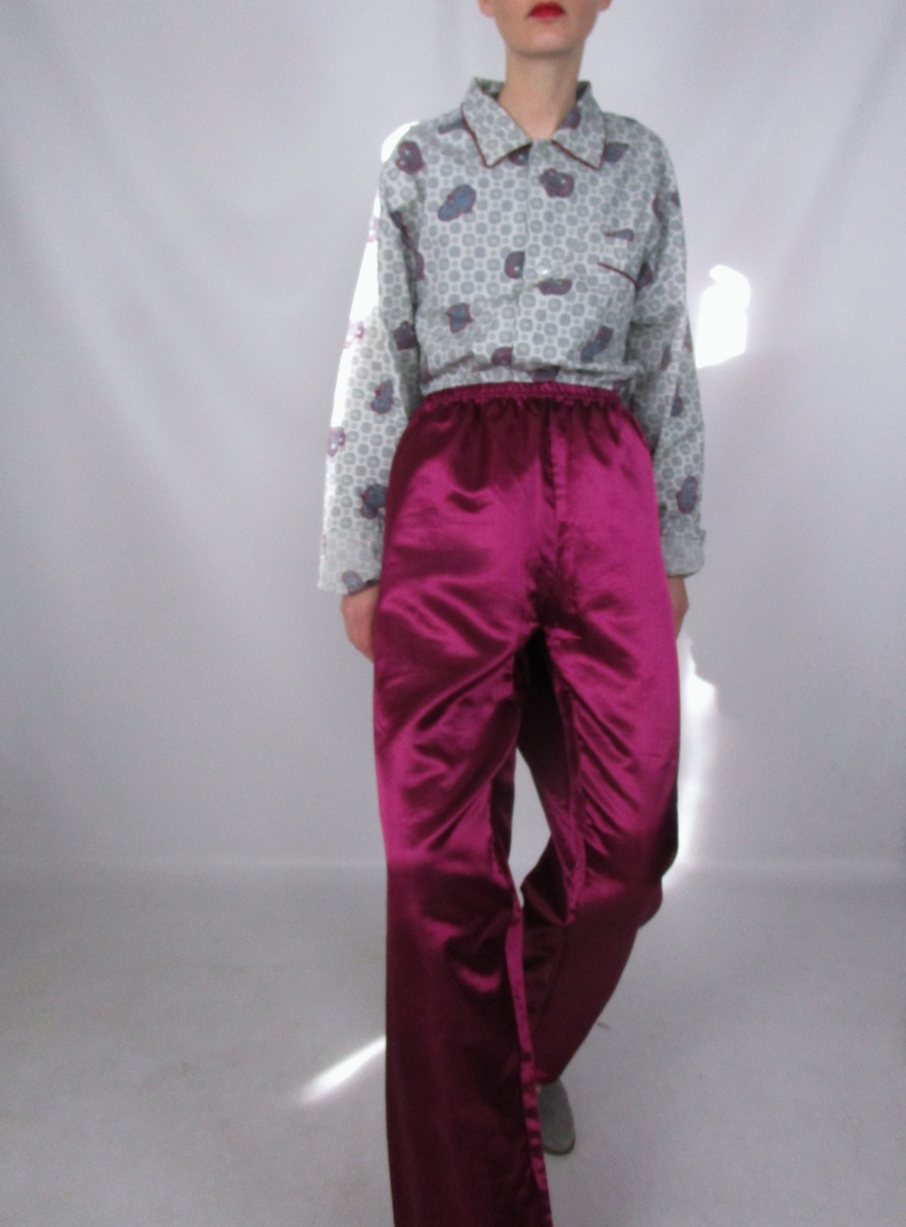 Pantalon satin bordeaux L/XL