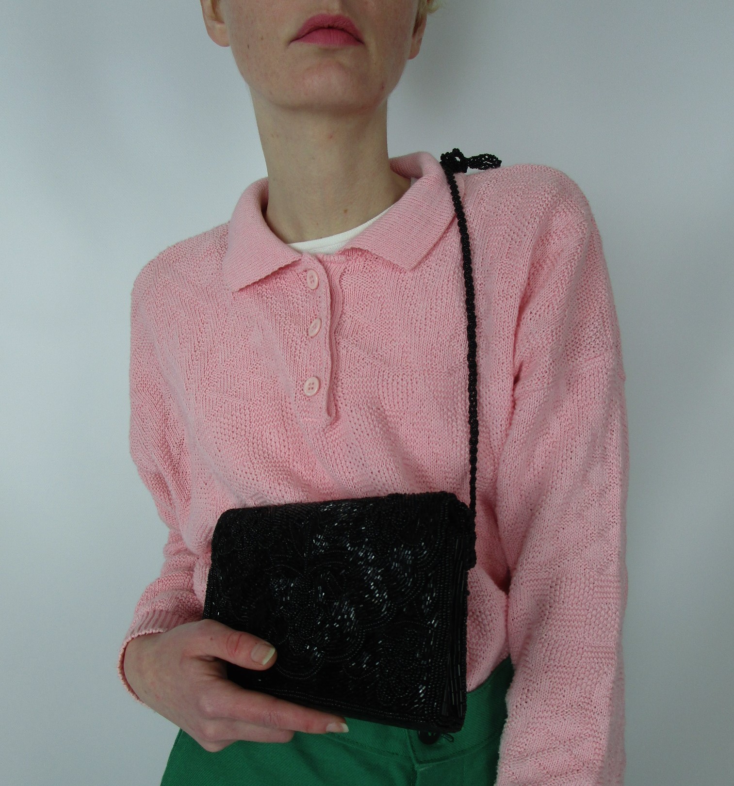 Petit sac à main perles noires TU