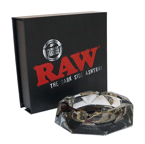 raw-ashtray-glass-darkside-01