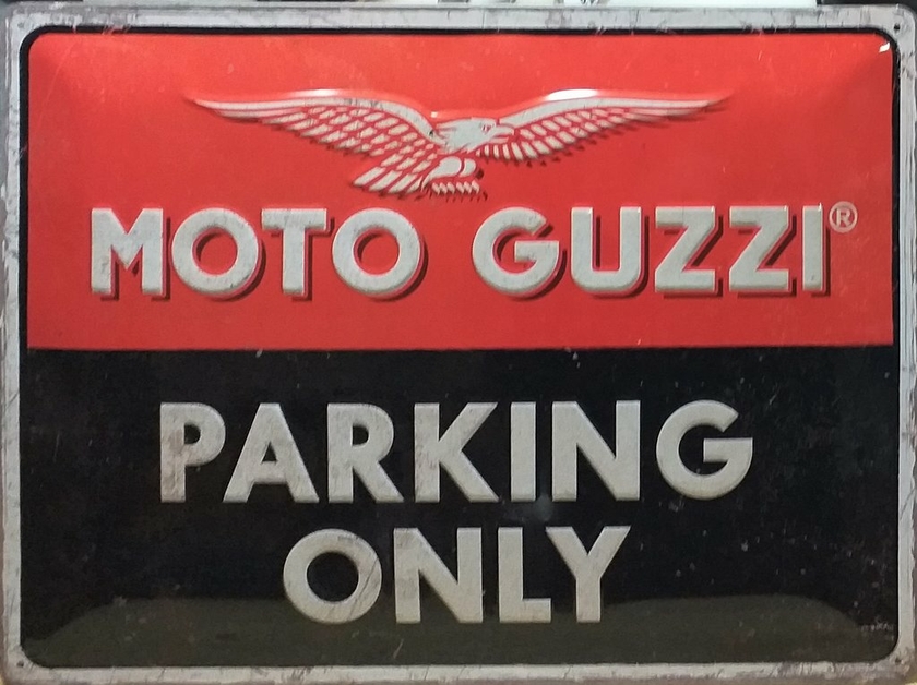 plaque-moto-guzzi-parking-metal-vintage