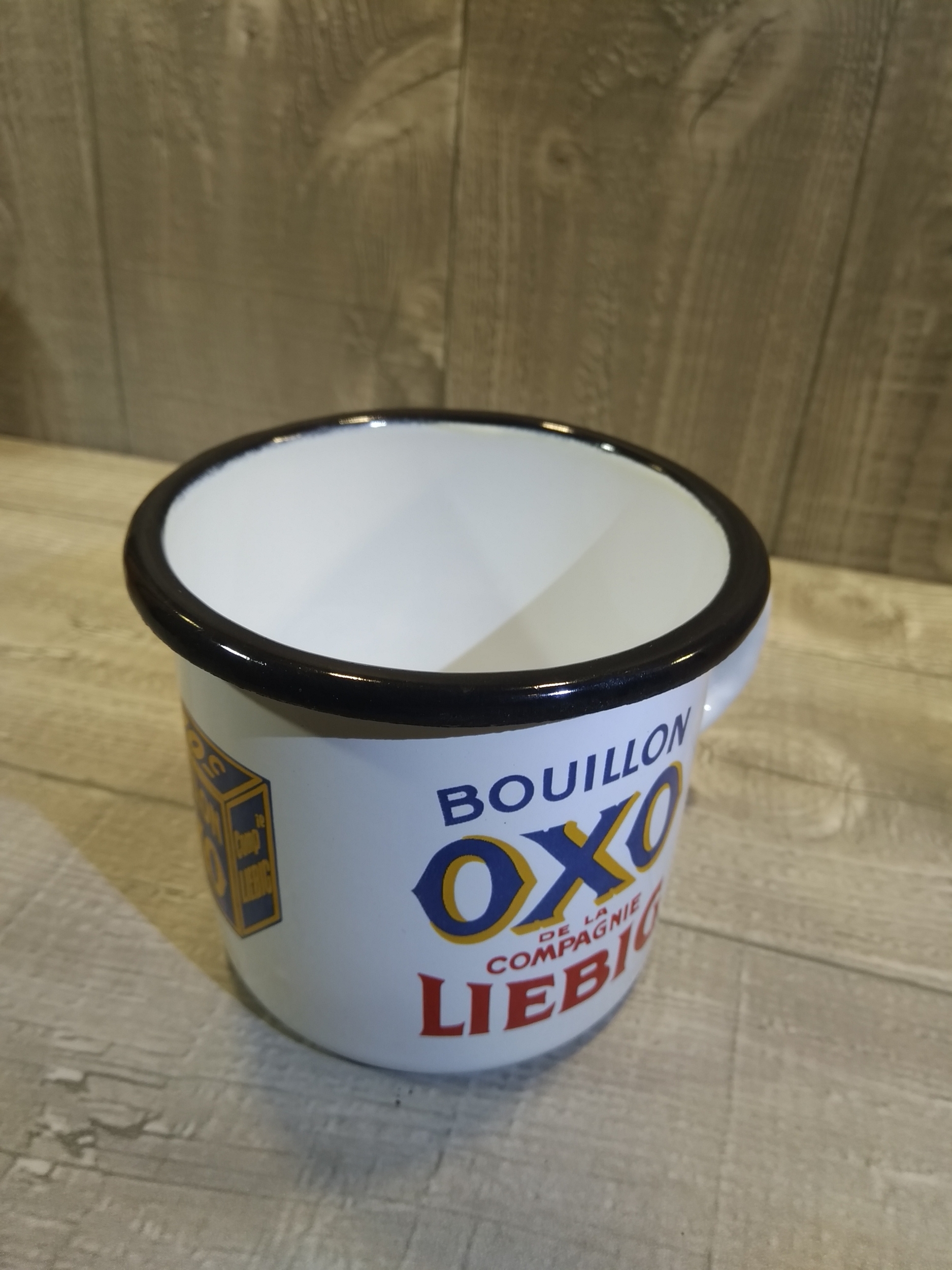 Mug émaillé 