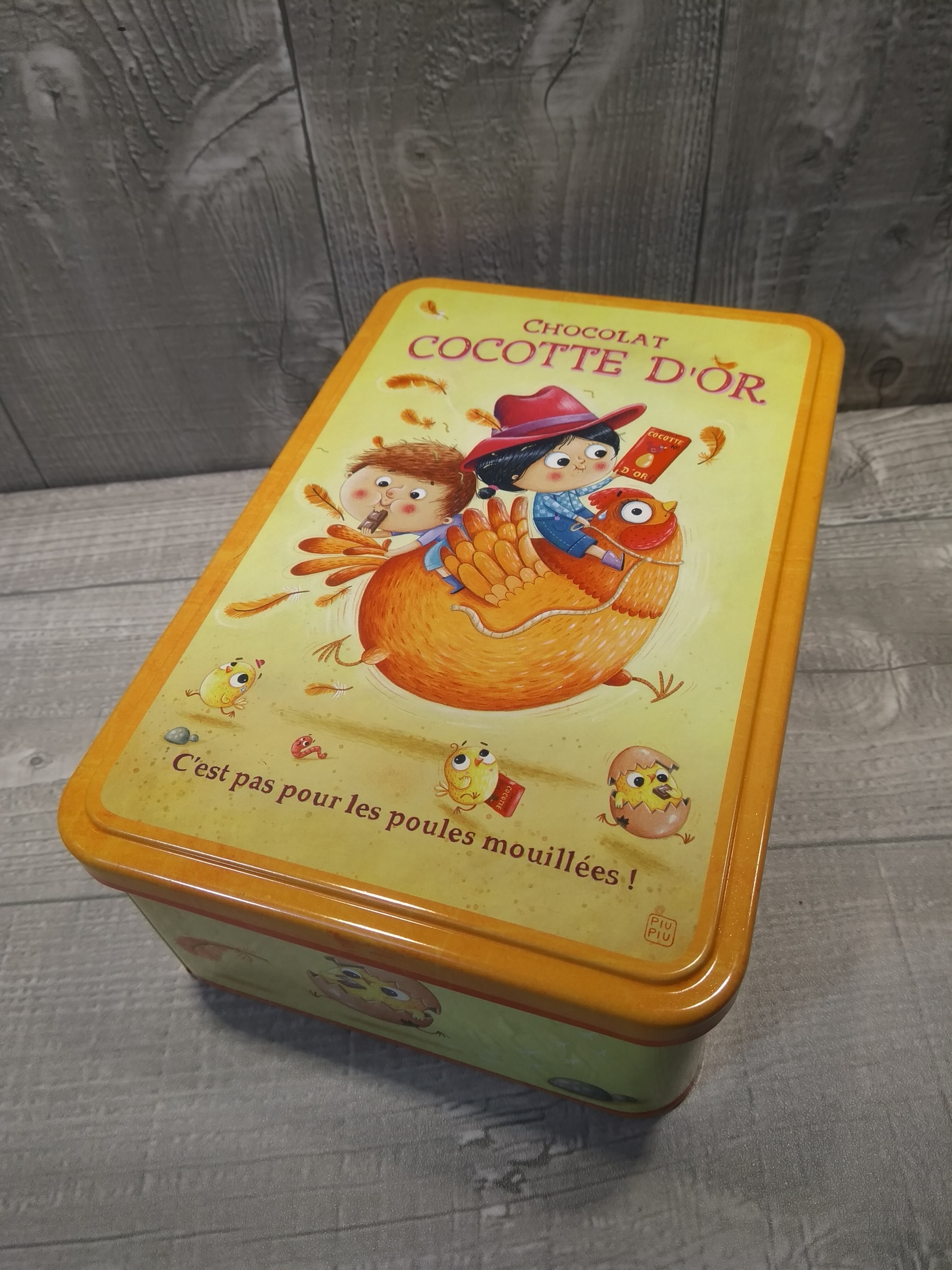 boite métal cocotte dor rétro vintage