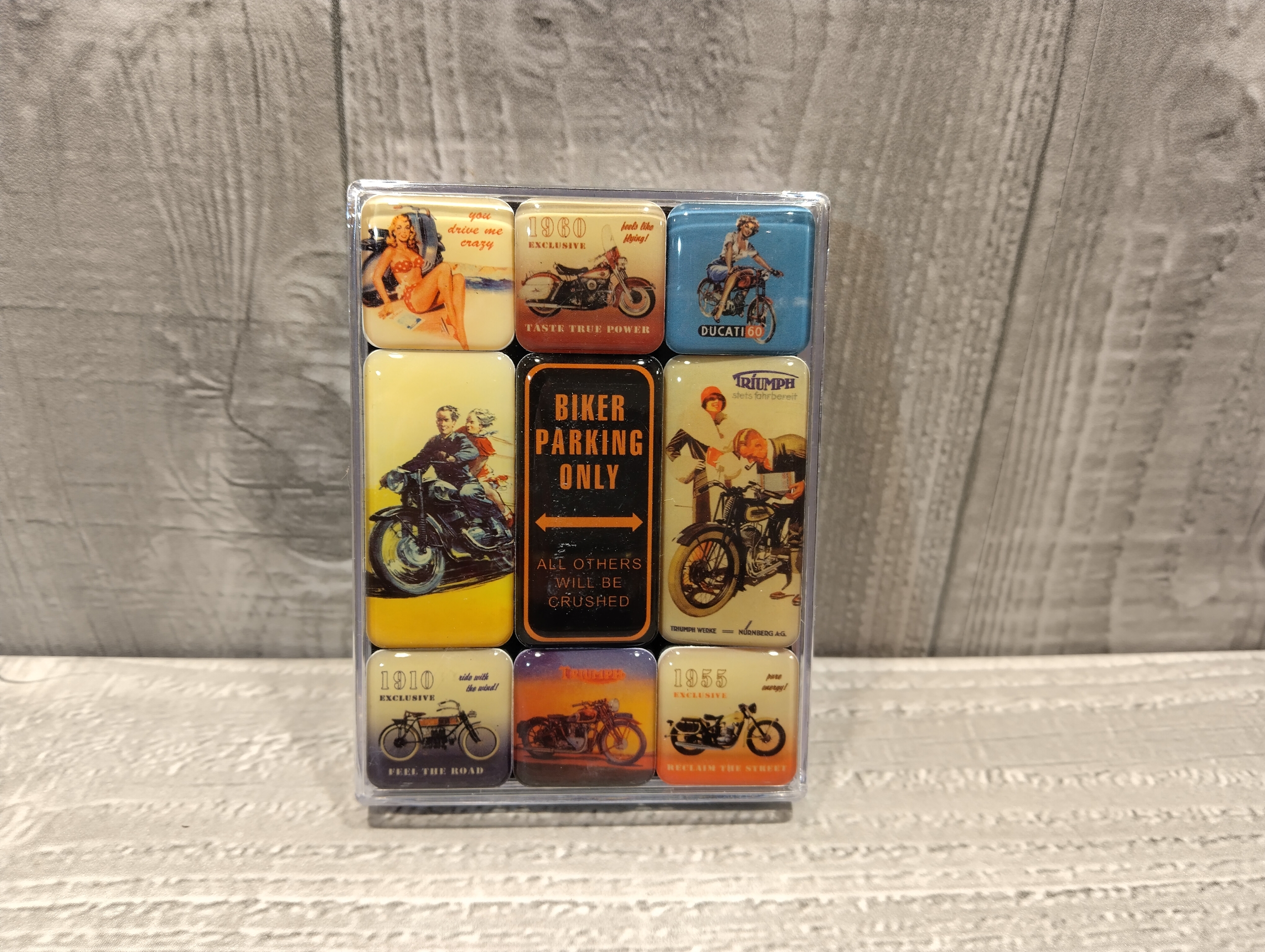 coffret de 9 magnets déco frigo biker rétro