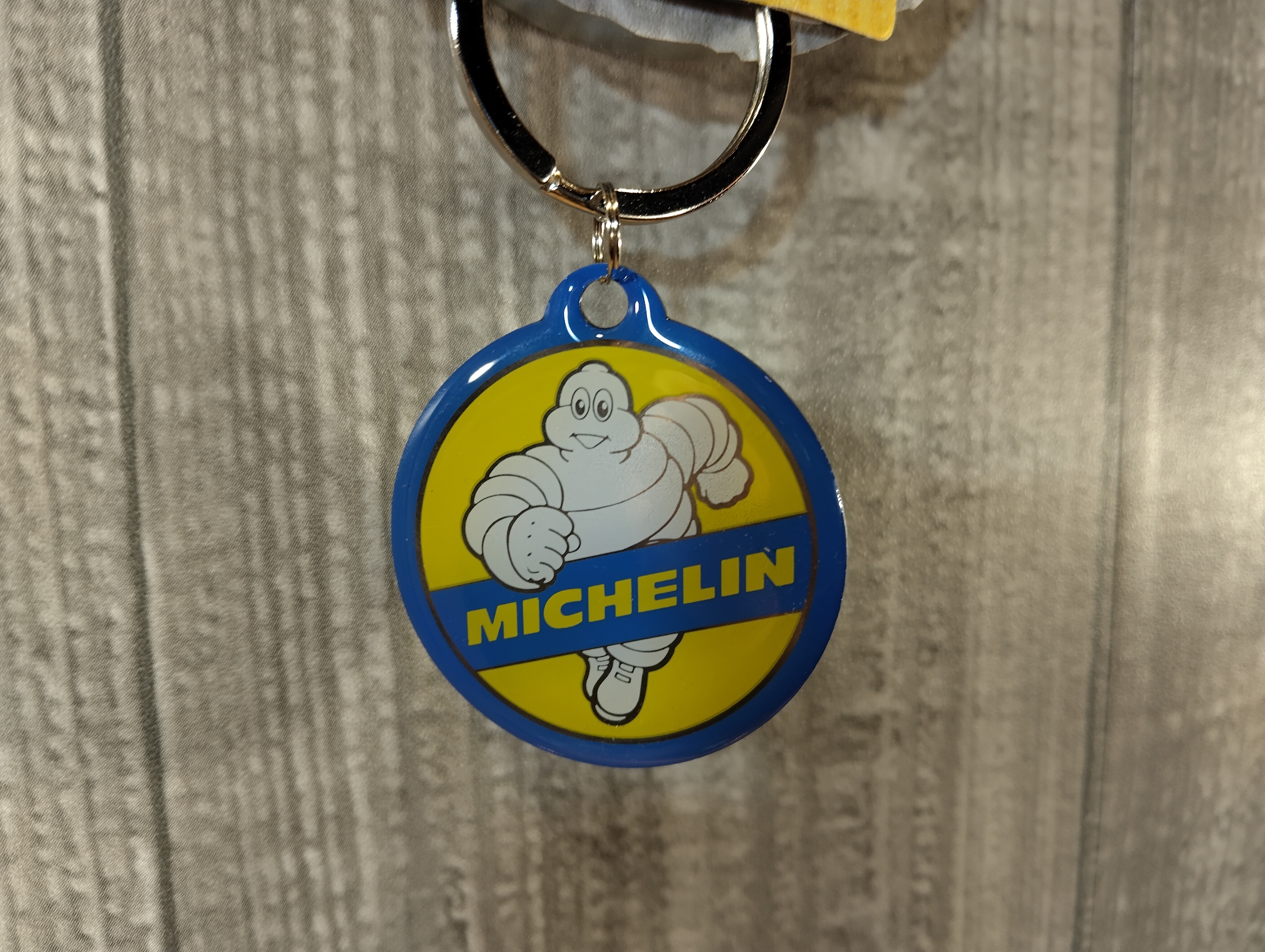 porte-clés déco publicitaire michelin