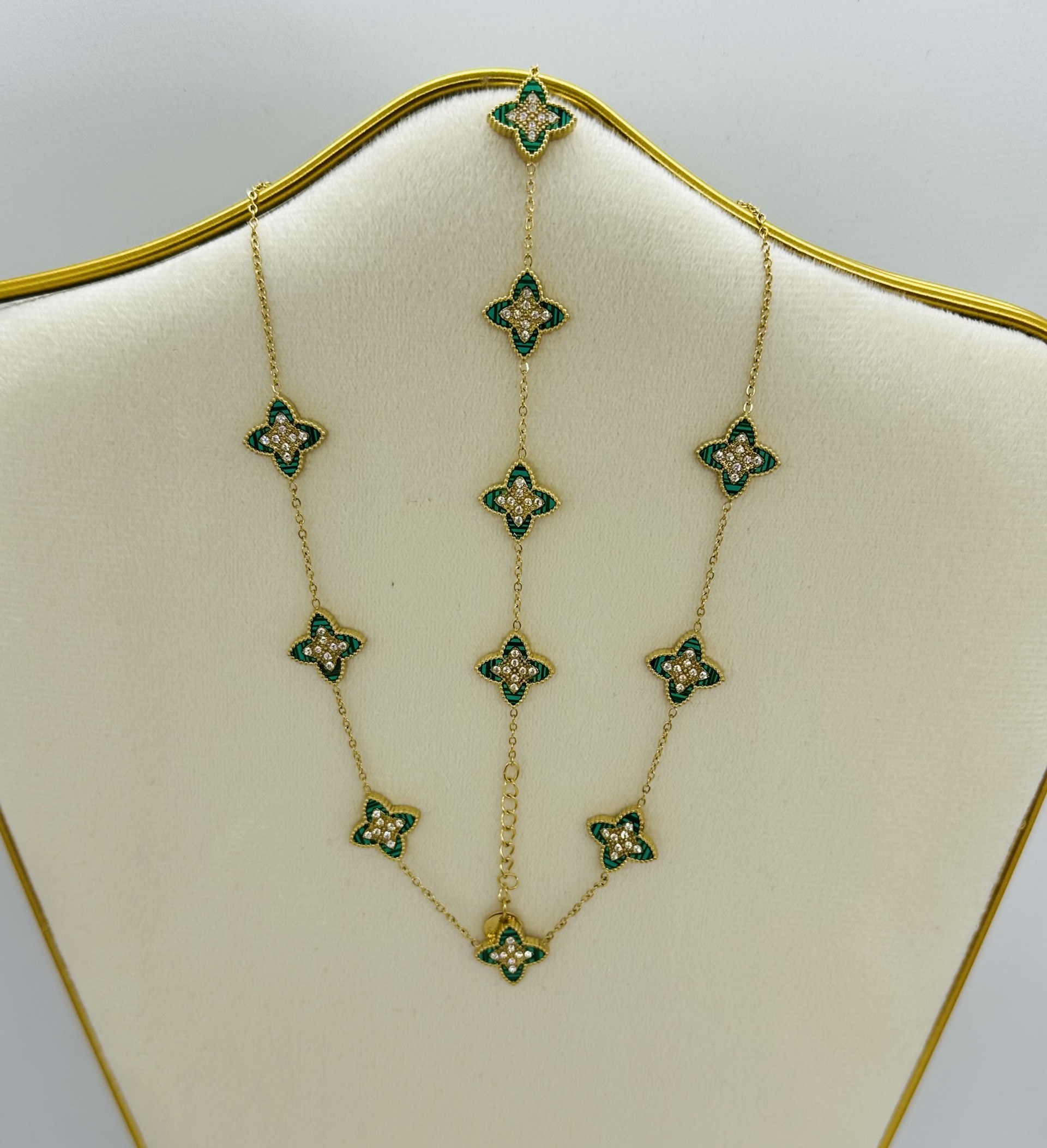collier + bracelet chahinez