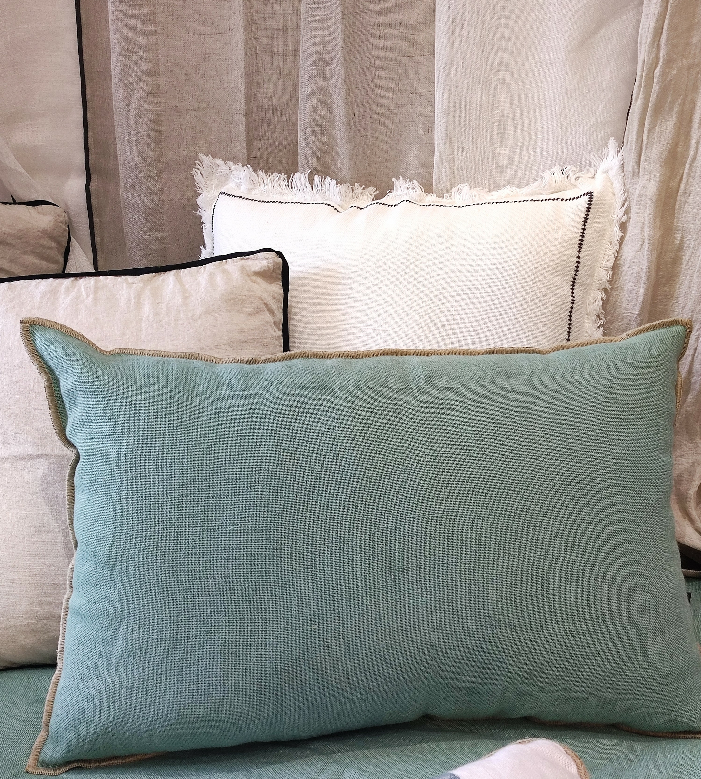 Coussin_lin_blanc_ambiance_4