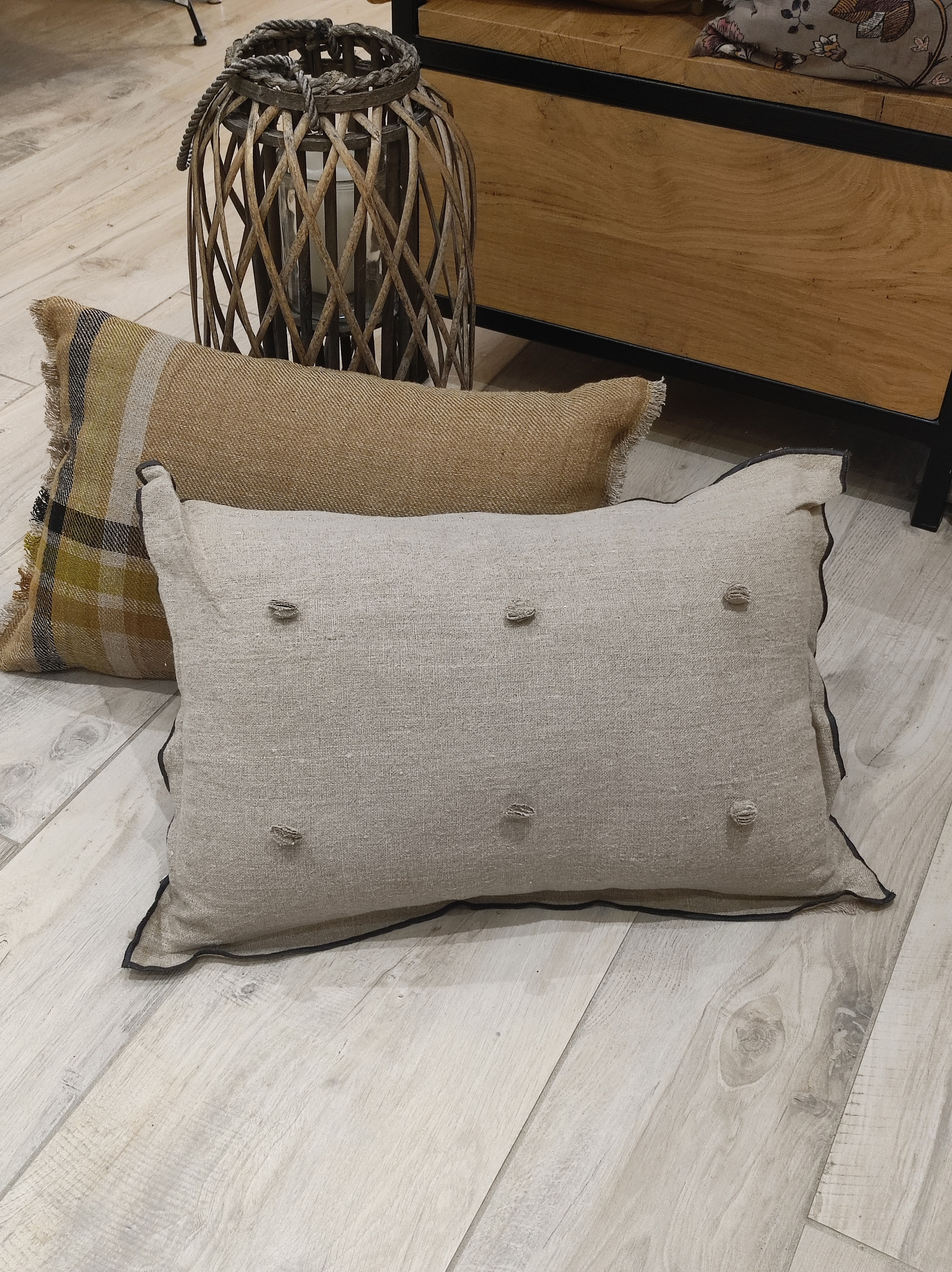 Coussin_lin_roses_naturel