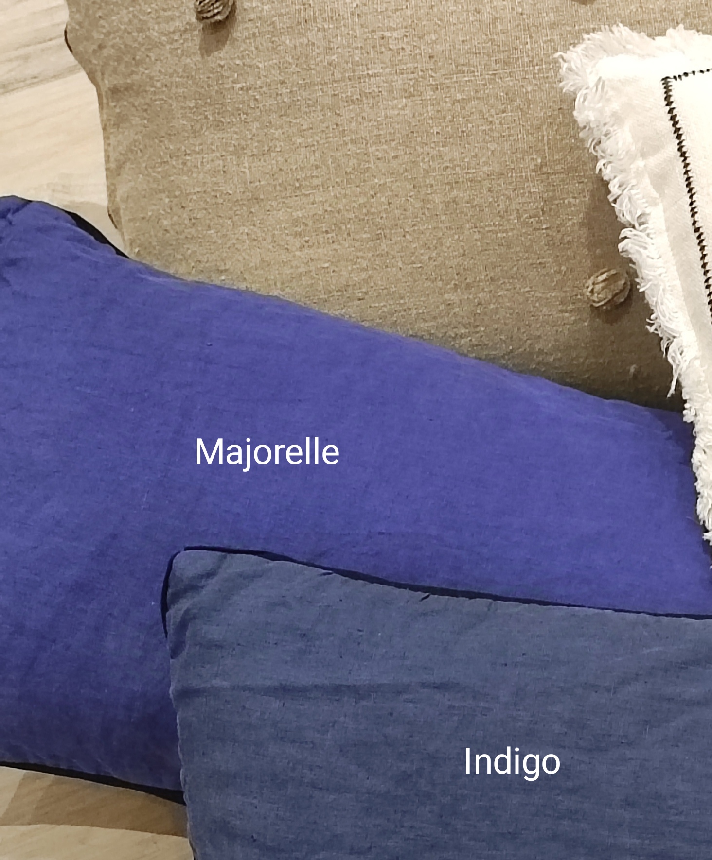 Coussin_prelude_bleu