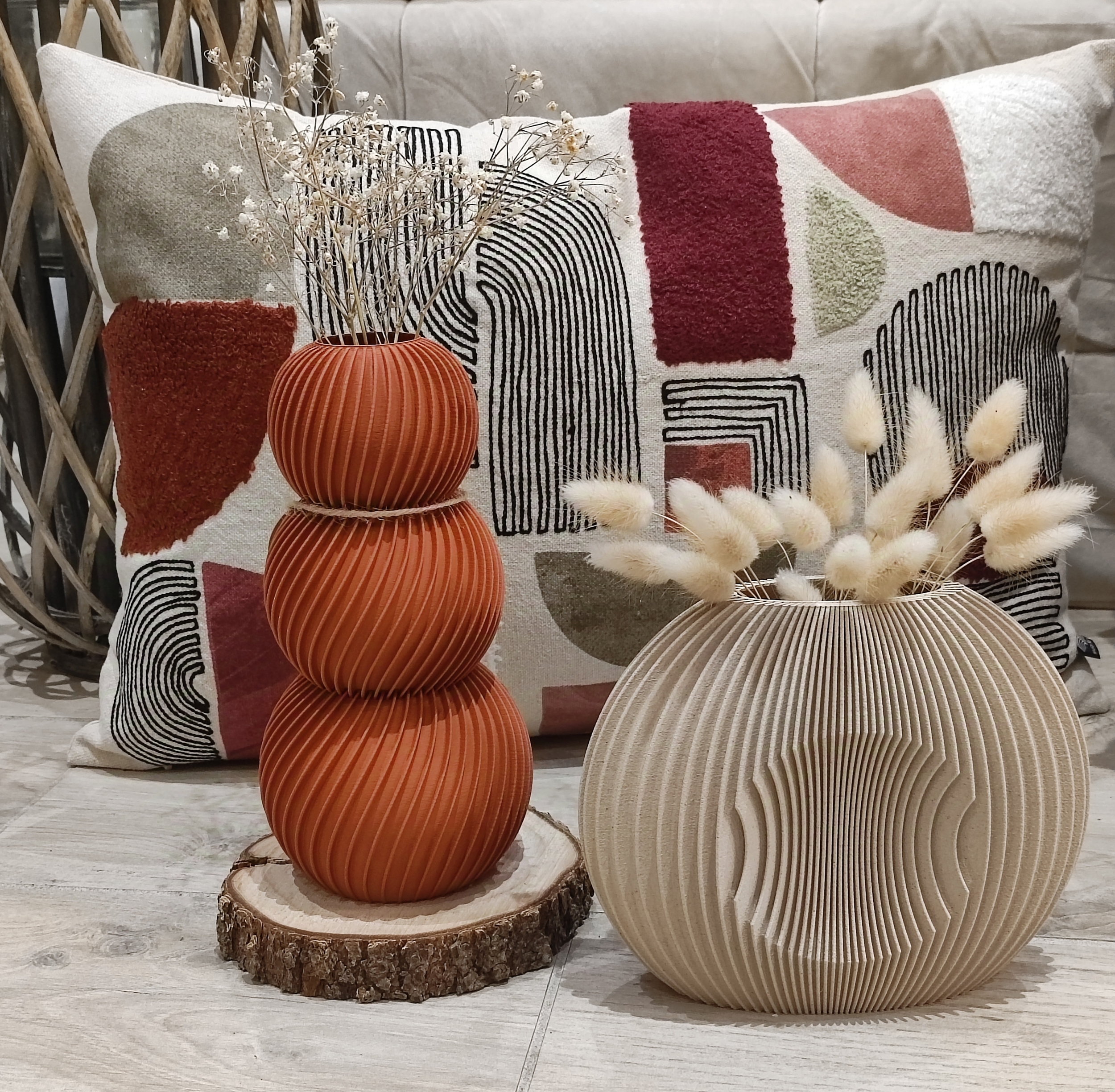 Ambiance_vases_et_Coussin_Arts_Kali_sud_etoffe