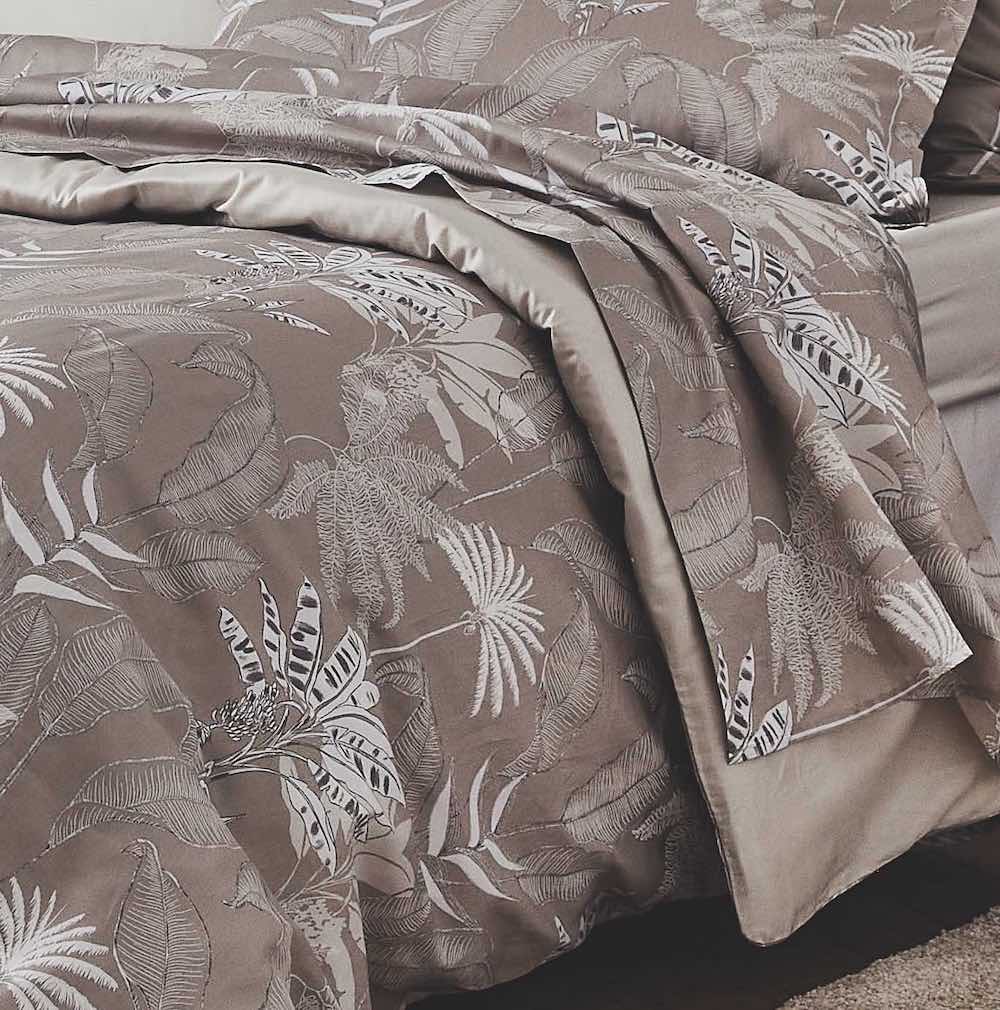 Cayenne-drap-plat-tradilinge-satin_de_coton_harmonie_tropique