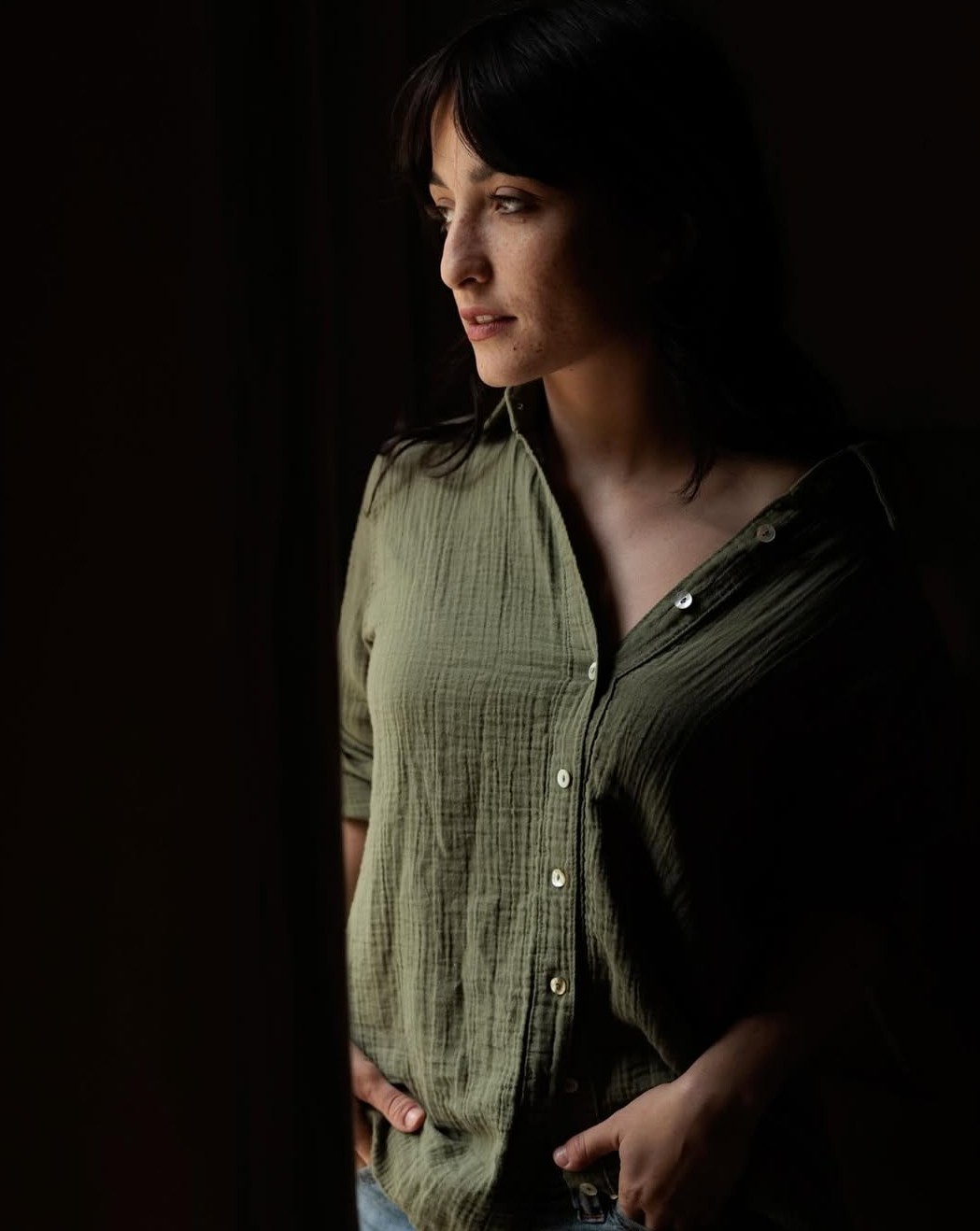 Chemise_mousseline_de_coton_vert_mousse_vent_du_sud_ambiance