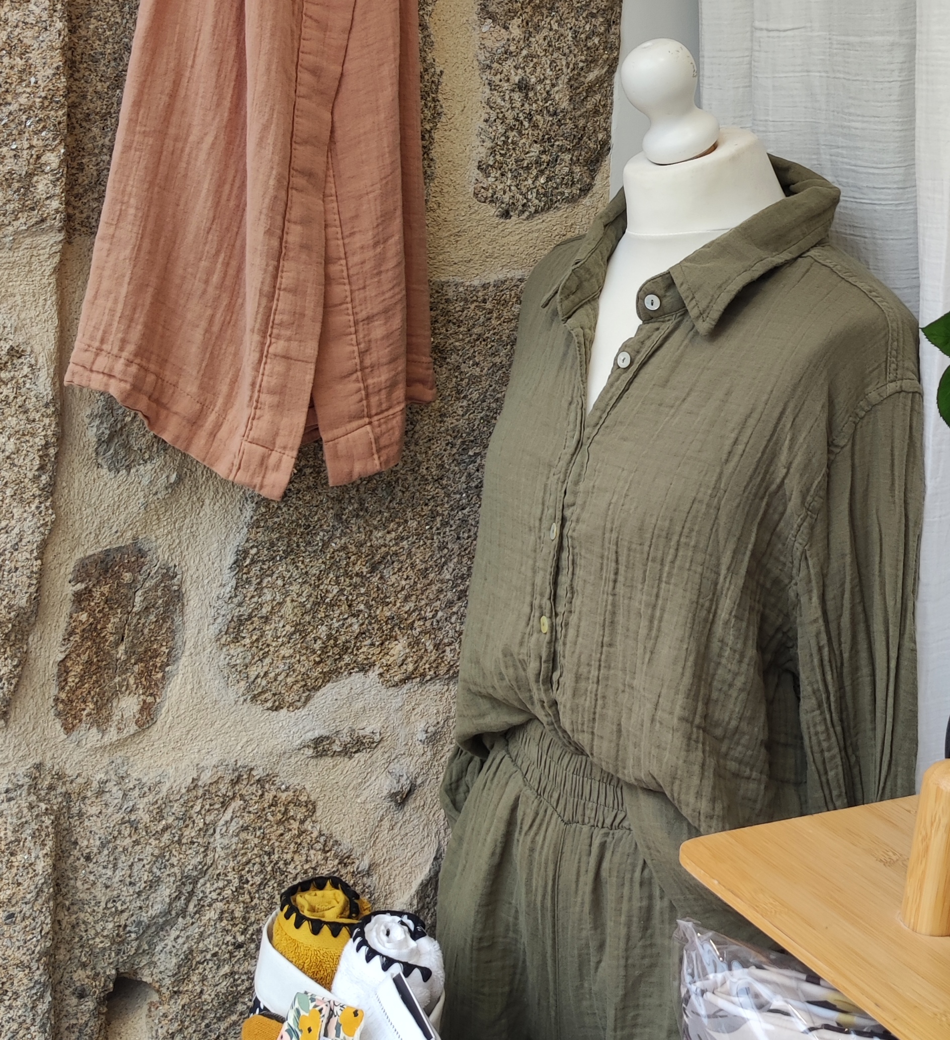 Chemise_mousseline_de_coton_vert_mousse_vent_du_sud