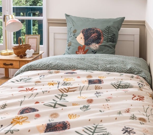 parure_lit_housse_couette_Polisson_enfant_hérisson_réversible_ambiance_zoom