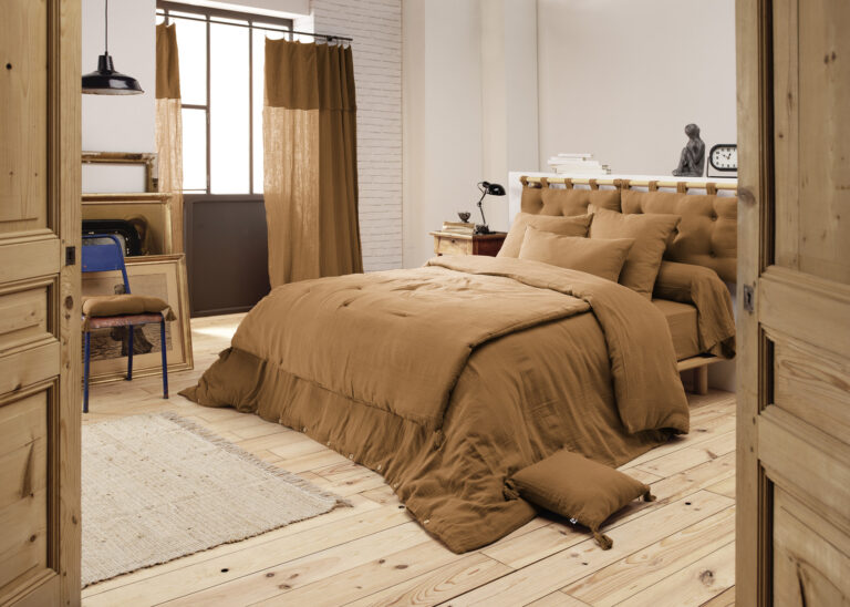 Housse-de-couette-gaia-gaze-de-coton-uni-camel-ambiance