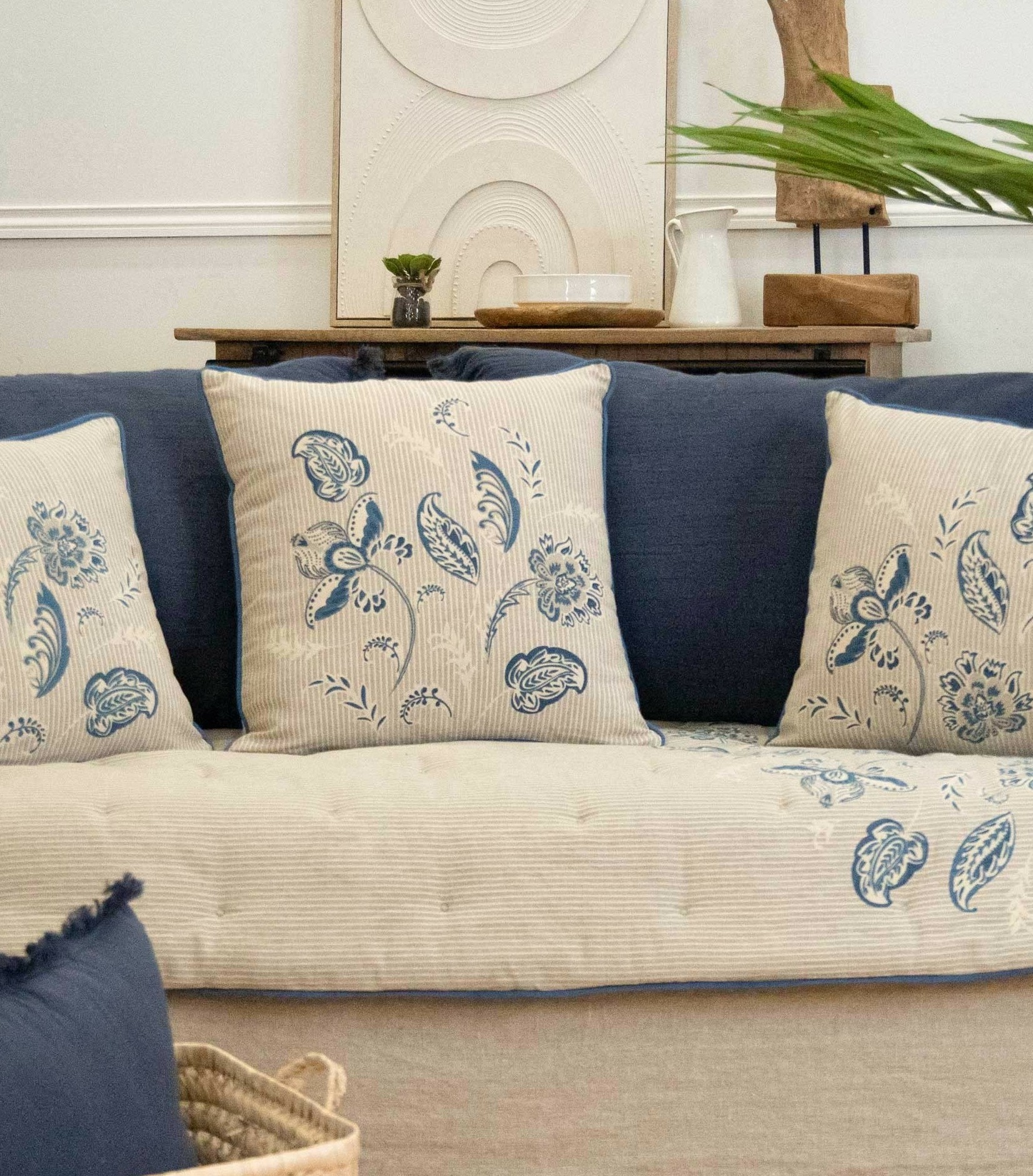 edredon-shanti-sud-etoffe-navy-ambiance