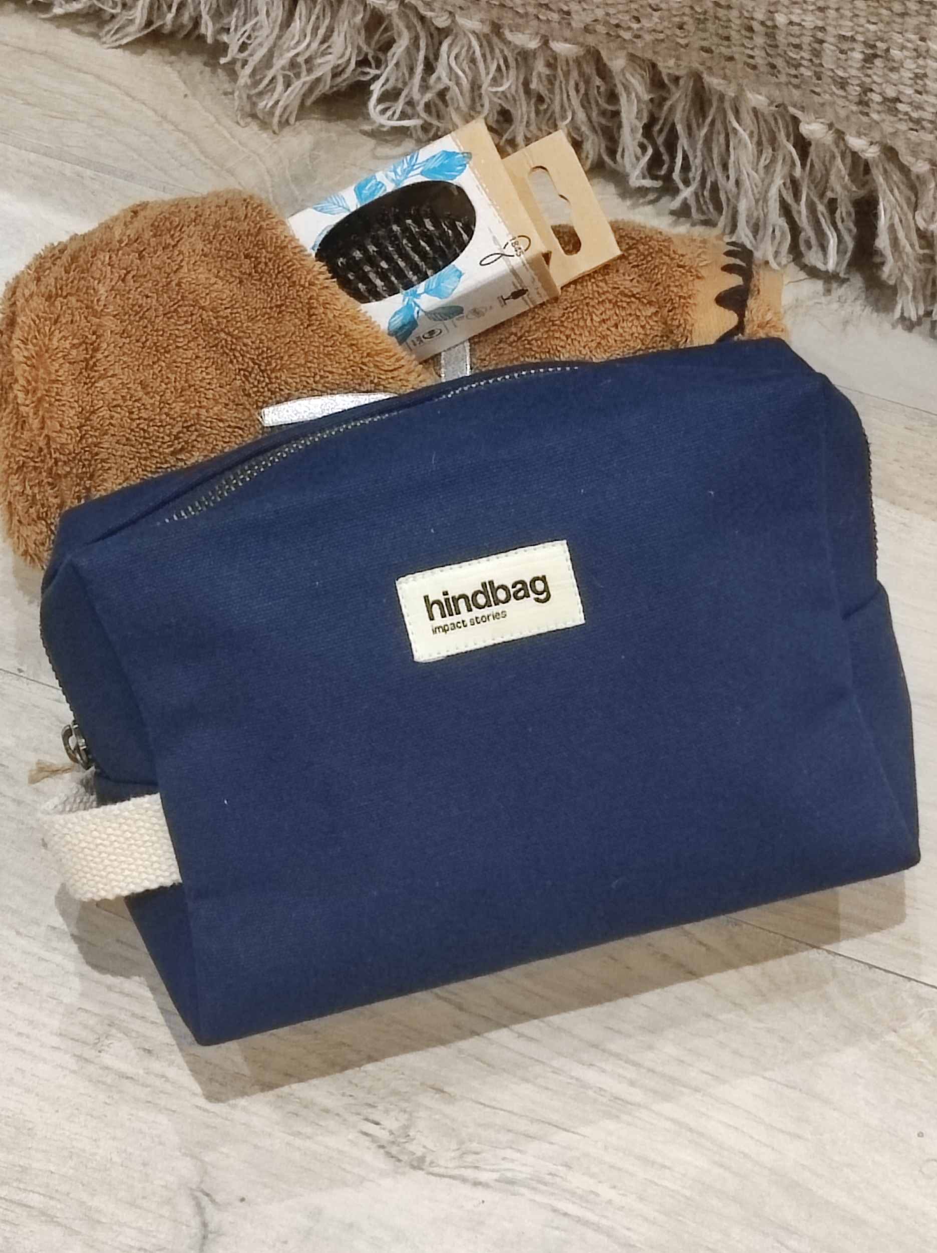 Trousse-de-toilette-marine-coton