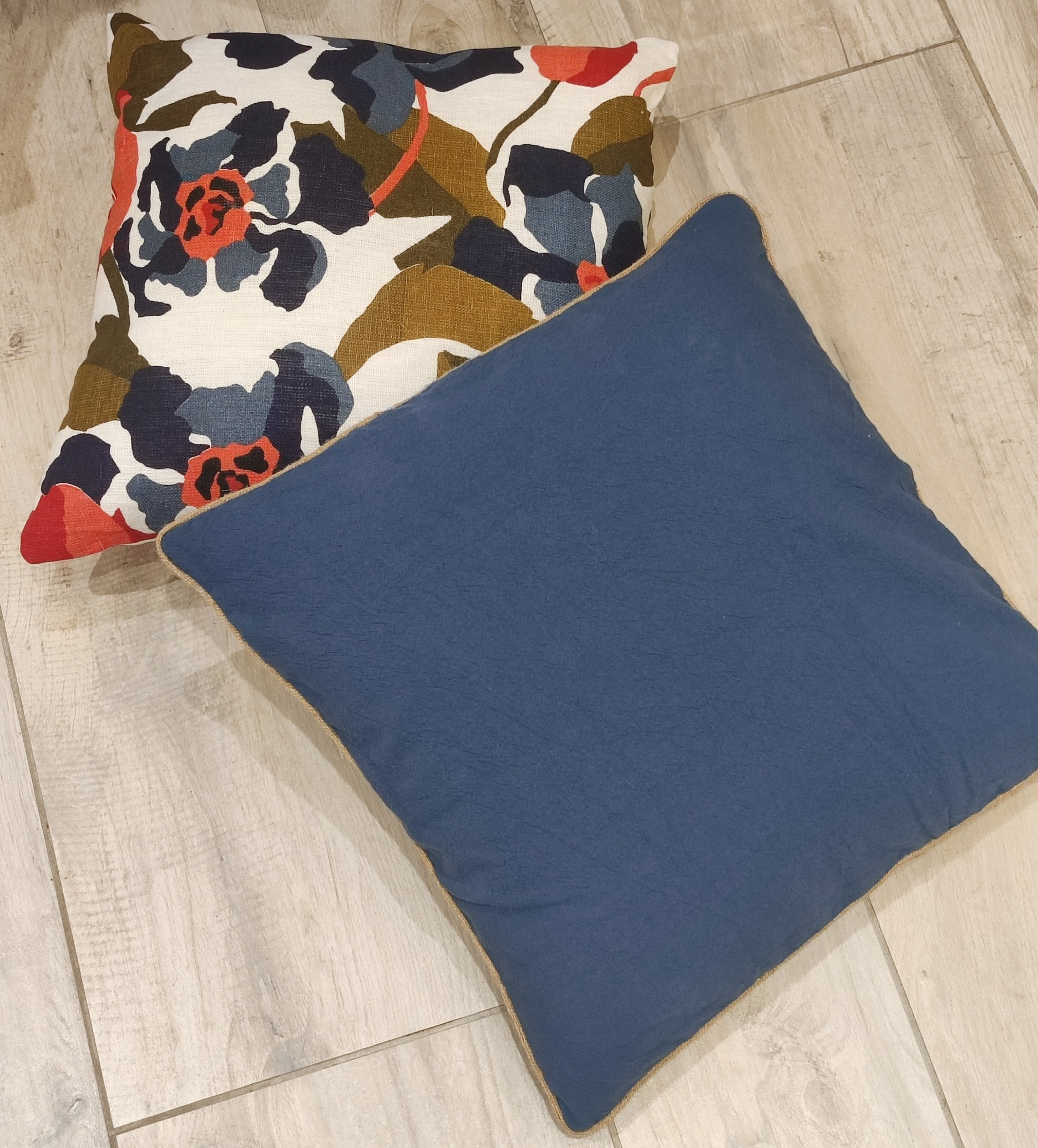 Coussin-Hono-Marine-vent-du-sud-ambiance4