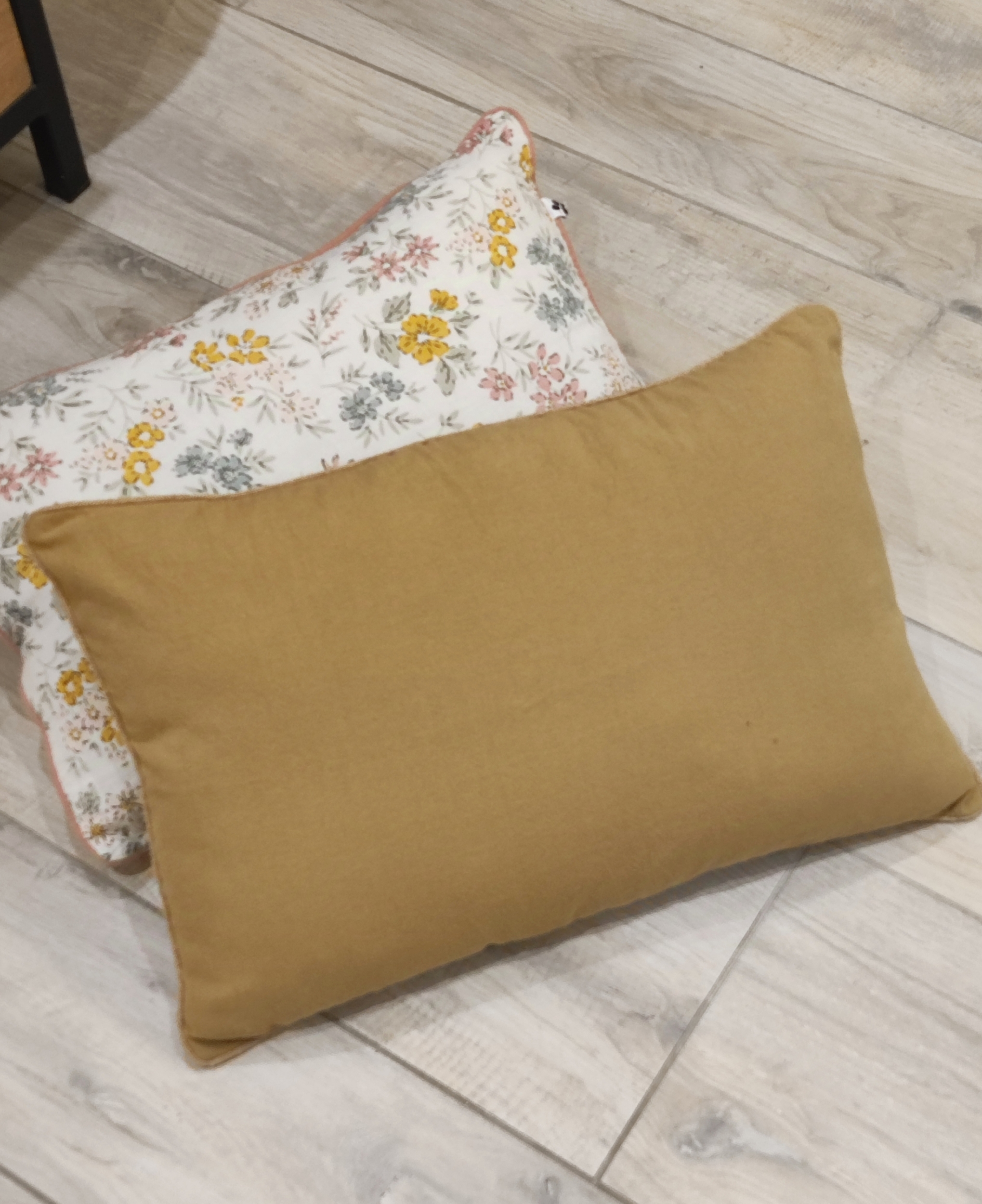 Coussin-Hono-Houblon-vent-du-sud-ambiance2