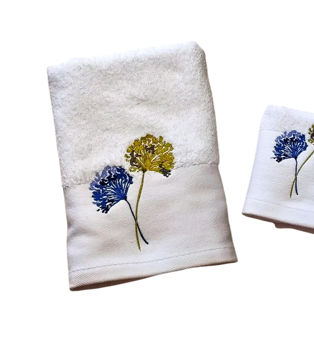 Serviette-de-toilette-fleurs-brodées-sensei