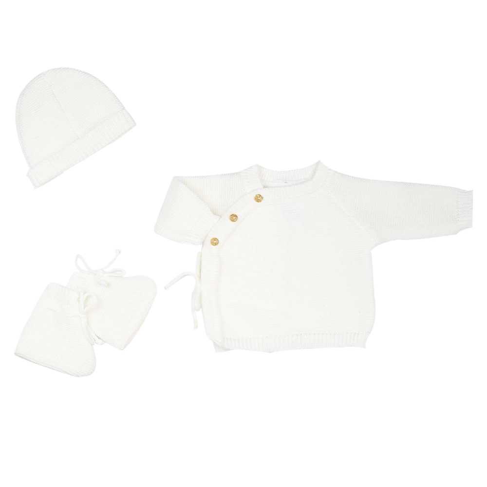 trousseau-naissance-brassiere-chaussons-bonnet-trois-kilos-sept-0-1-mois