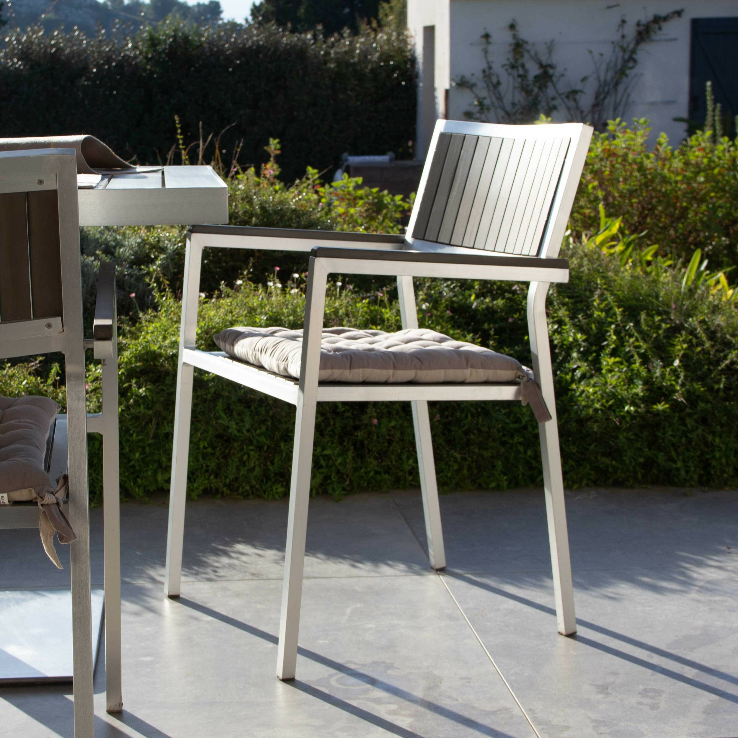 Galette-de-chaise-taupe-lin-sud-etoffe-carré