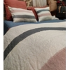 Ensemble_edredon_coussin_aria_lin_vent_du_sud_rose_bleu