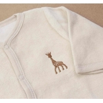 kit-naissance-sophie-la-girafe-trois-kilos-sept-pyjama-zoom