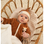 Pyjama_velours_bebe_3_mois_sophie_la_girafe_camel