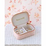 mini-boite-bijoux-marie-rectangle-effet-lin-rose-poudre-maison-scarlett-ouverte