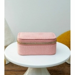 mini-boite-bijoux-marie-rectangle-velours-ras-rose-poudre-maison-scarlett