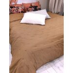 Couvre-lit-matelasse-celeste-vent-du-sud-Sienne