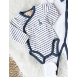 Body-bébé-mariniere-coton-bio-sophie-la-girafe-trois-kilos-sept-ambiance