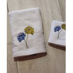 Serviette-de-toilette-fleurs-brodées-sensei