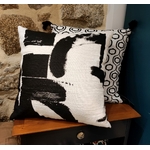 Coussin_lin_contemporain_noir_et_blanc