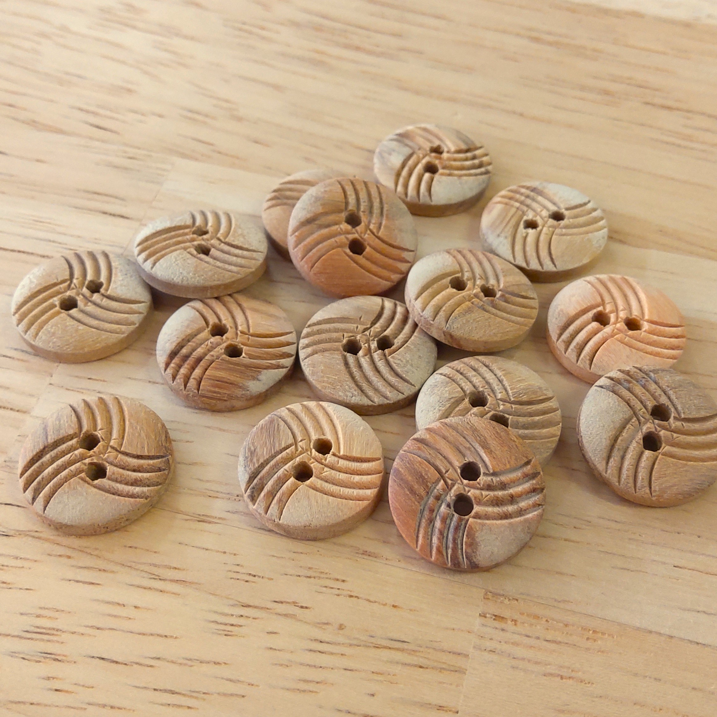 boutons 15mm - Bois