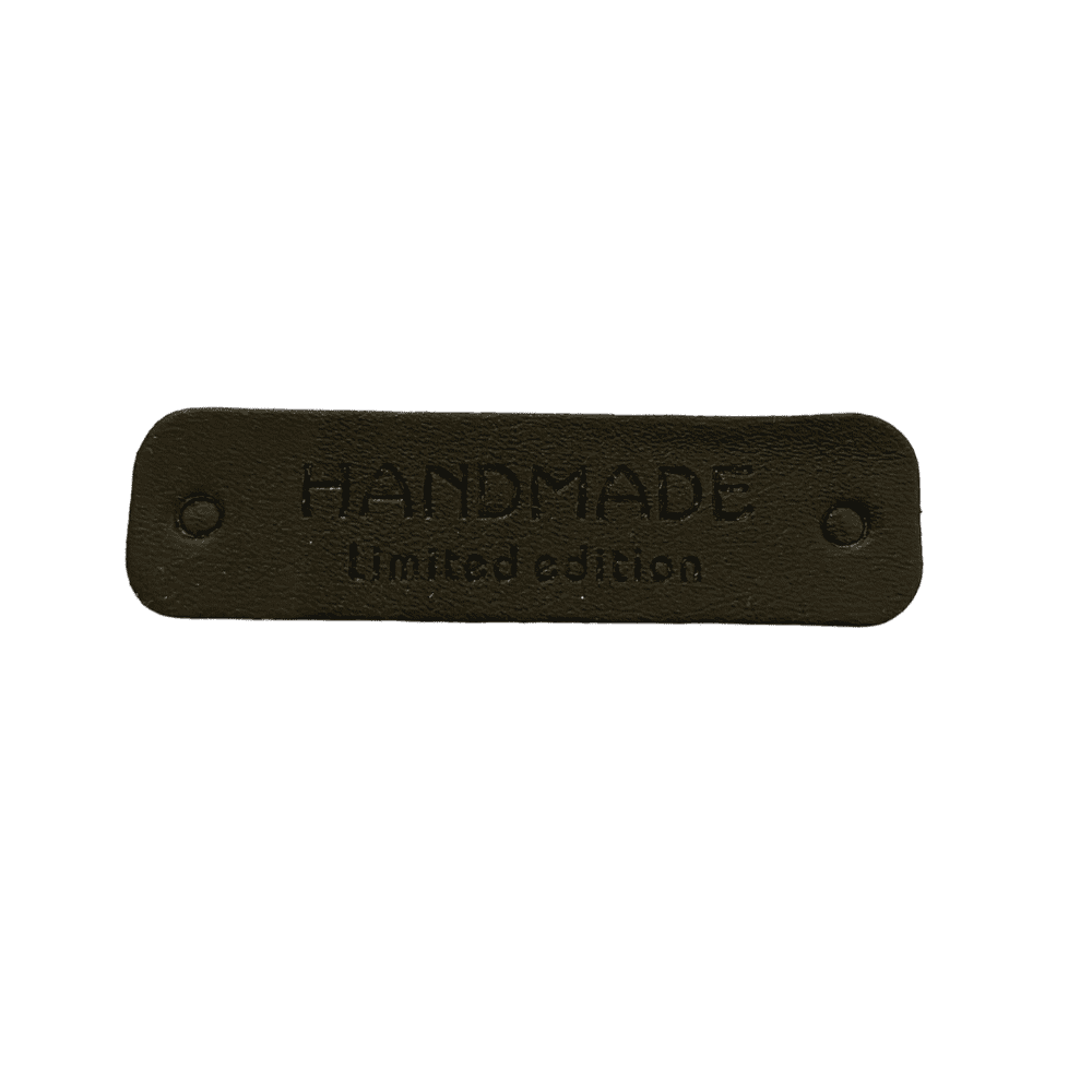 Etiquette en simili cuir à coudre HANDMADE (format 5.6*1.6 cm) noir