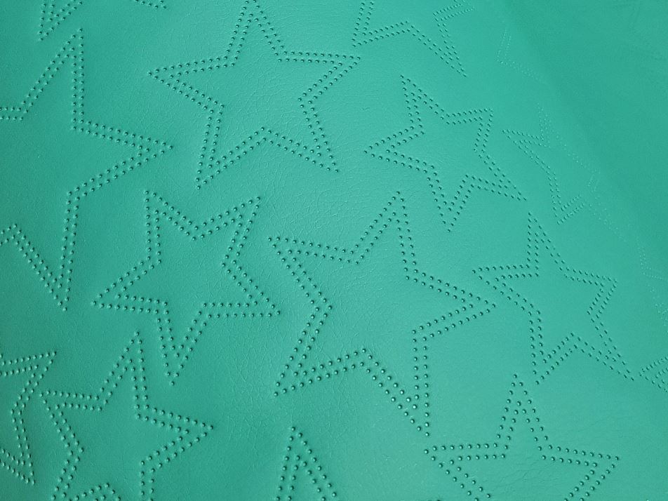 Coupon en simili cuir matelassé étoile vert de bleu 45x50cm