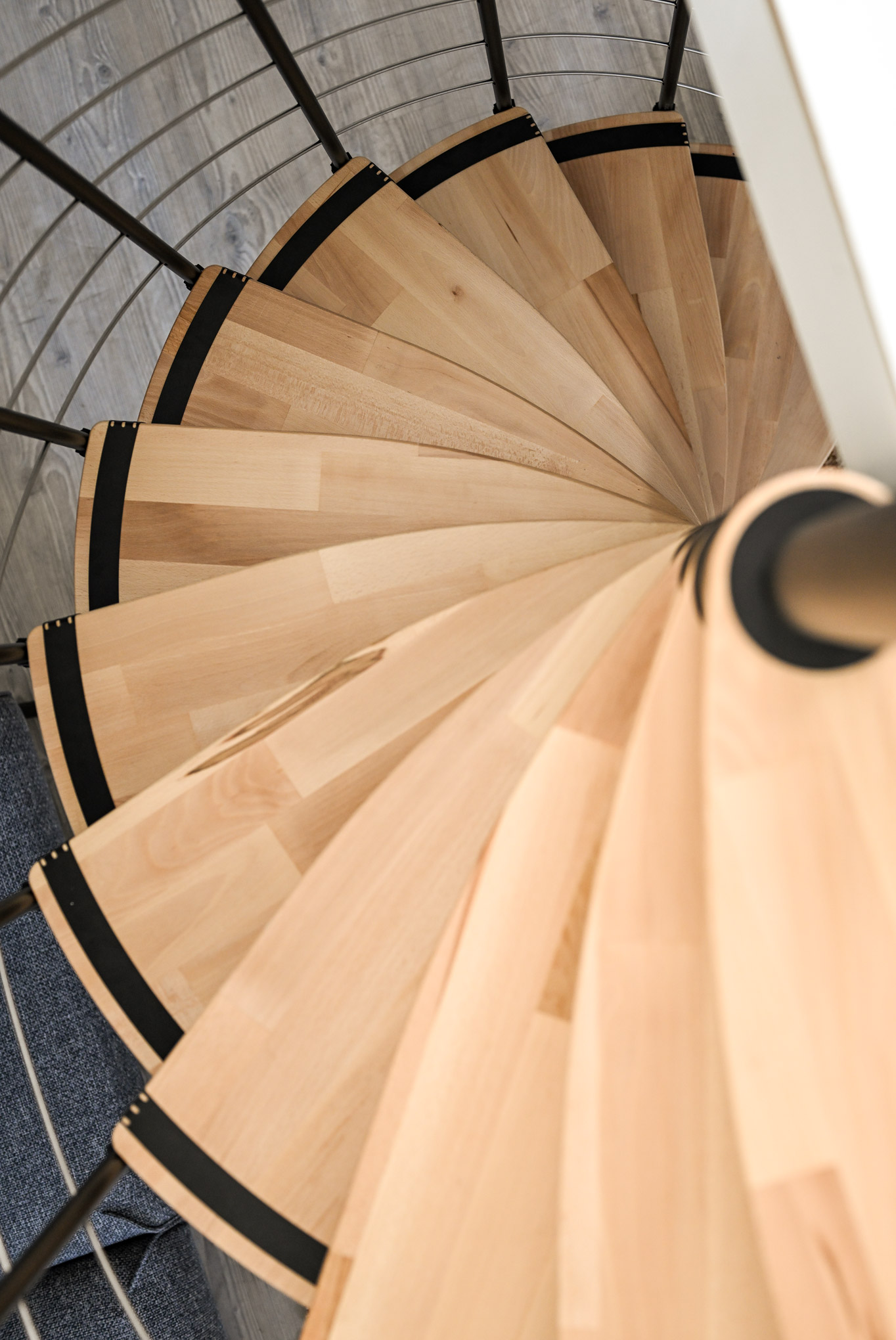 Escalier-colimacon-180-degres-b