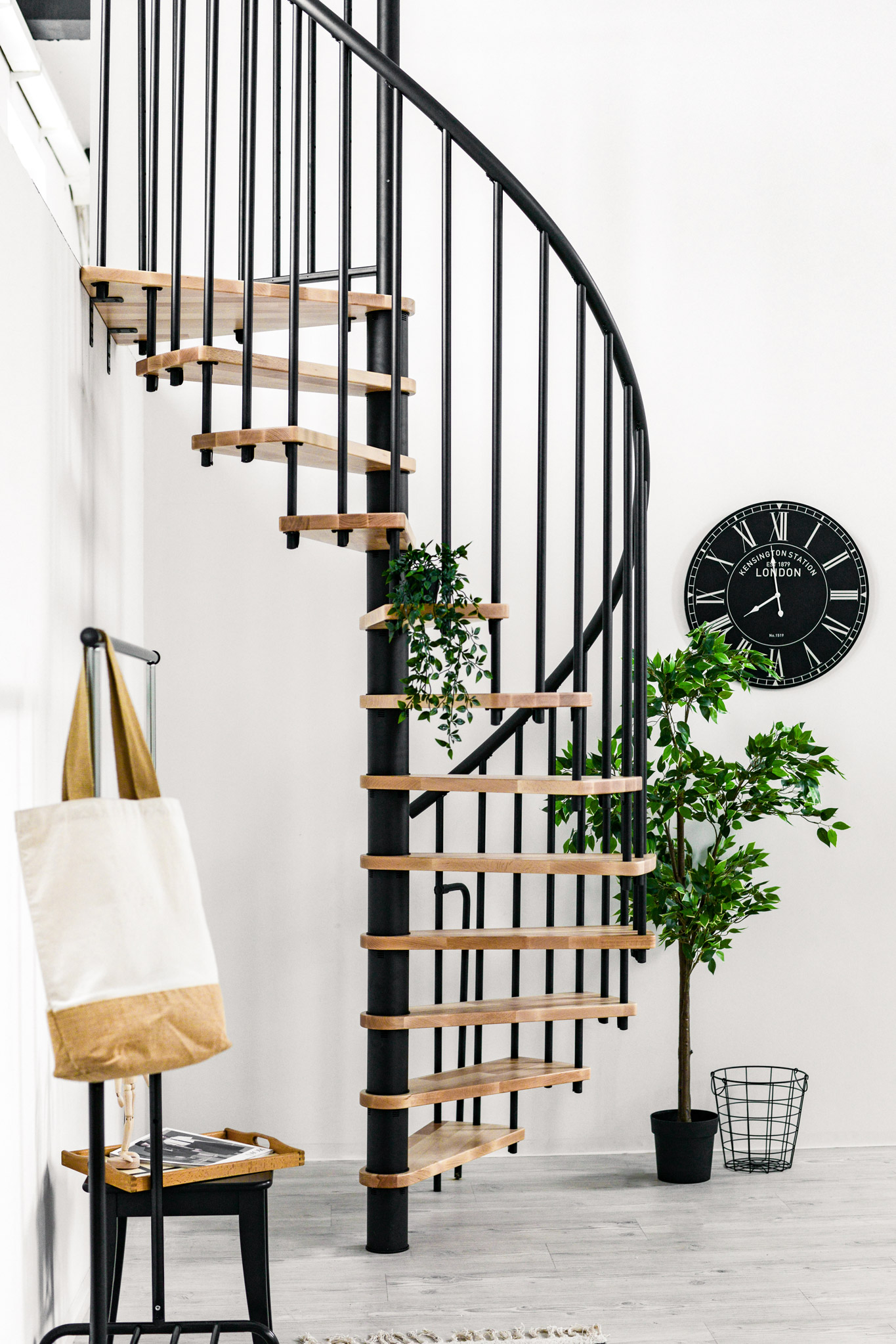Escalier-colimacon-Minka-Berlin-a