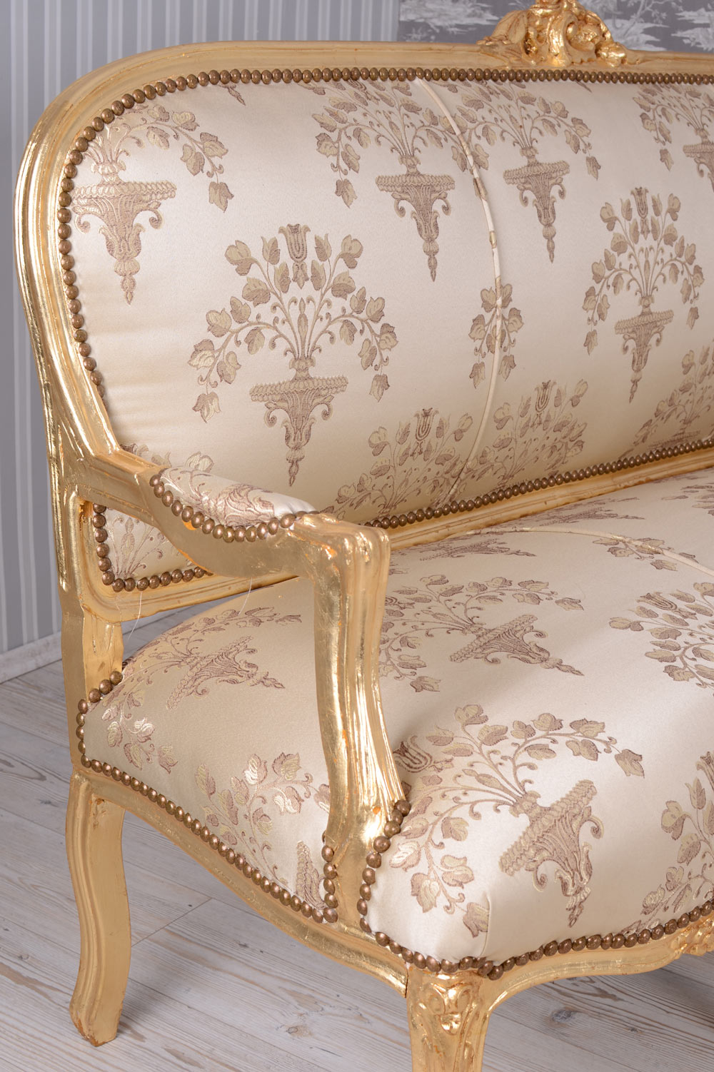 Canape-Louis-XV-dore-b