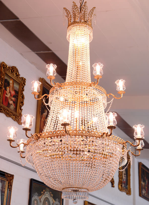 Lustre-hotel-cristal-montgolfiere-a