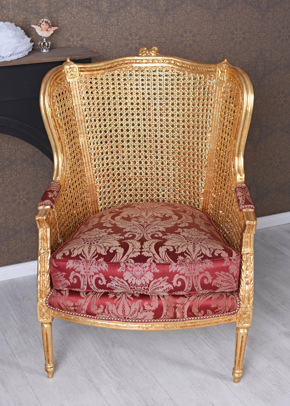 Bergere-Louis-XVI-dore-b
