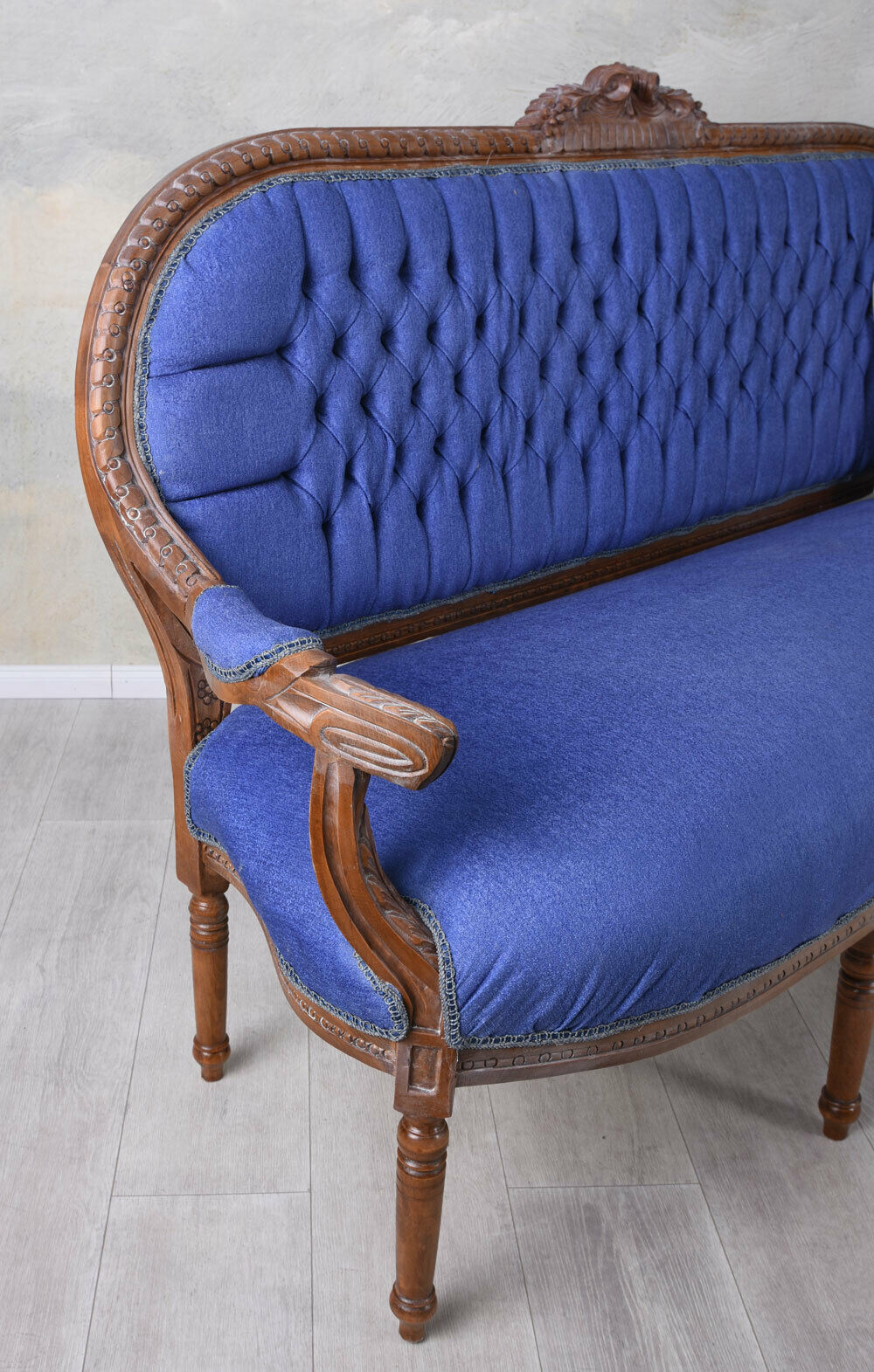 Canape-Louis-XVI-a